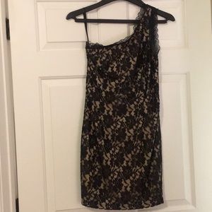 One-shoulder cocktail dress